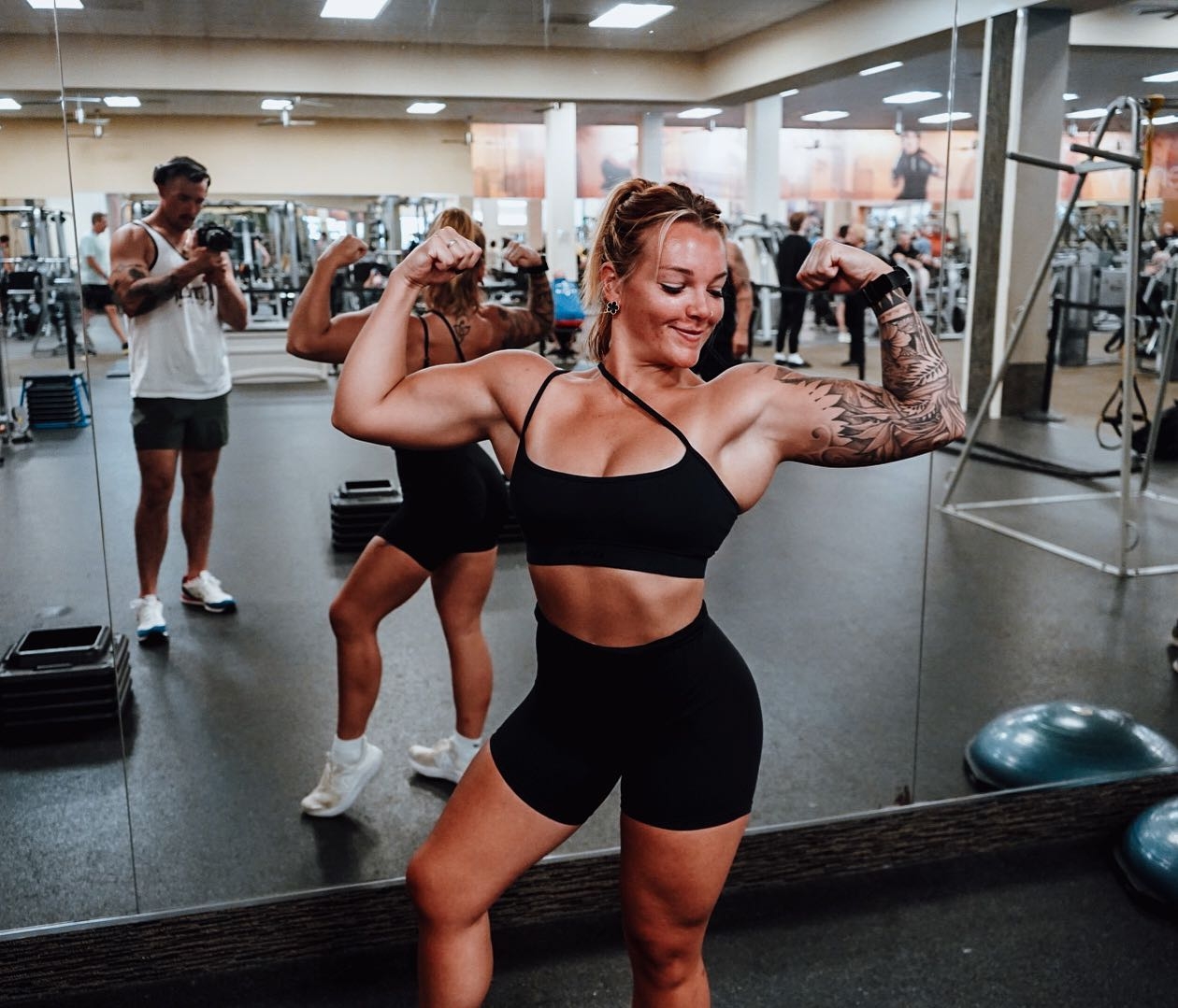 Strength in Motion: Confident Fitness Lifestyle Portrait