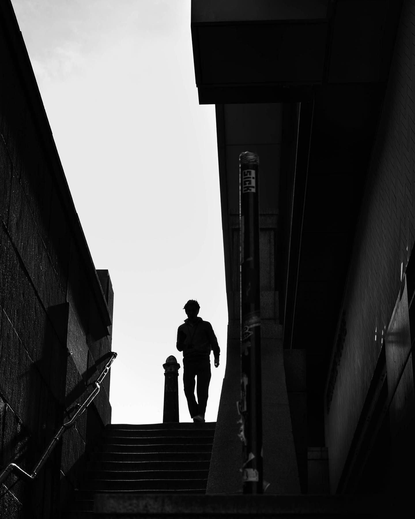 Narrow Horizon