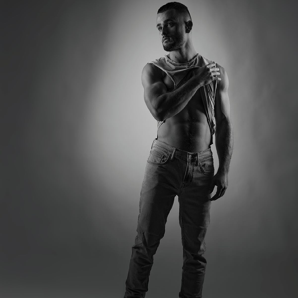 Confident Physique: Muscular Lifestyle Portrait with Fitness Unlock