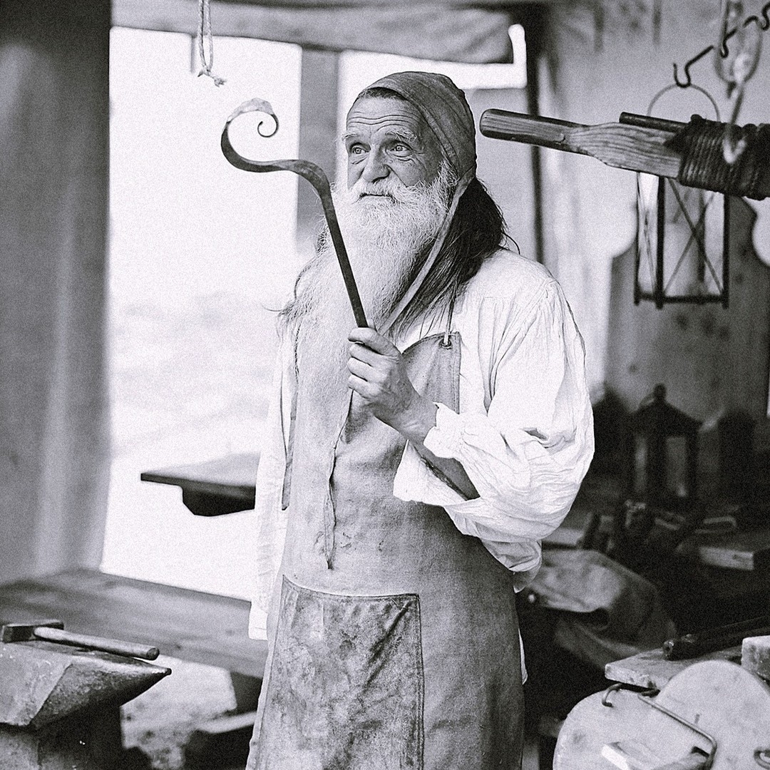 Workshop Artisan: A Study in Monochrome
